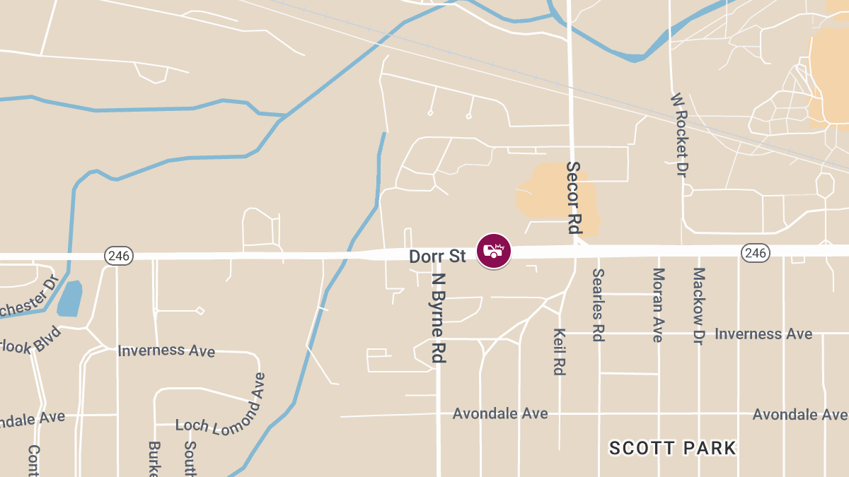 Multi-Vehicle Accident with Injuries Shuts Down Dorr St