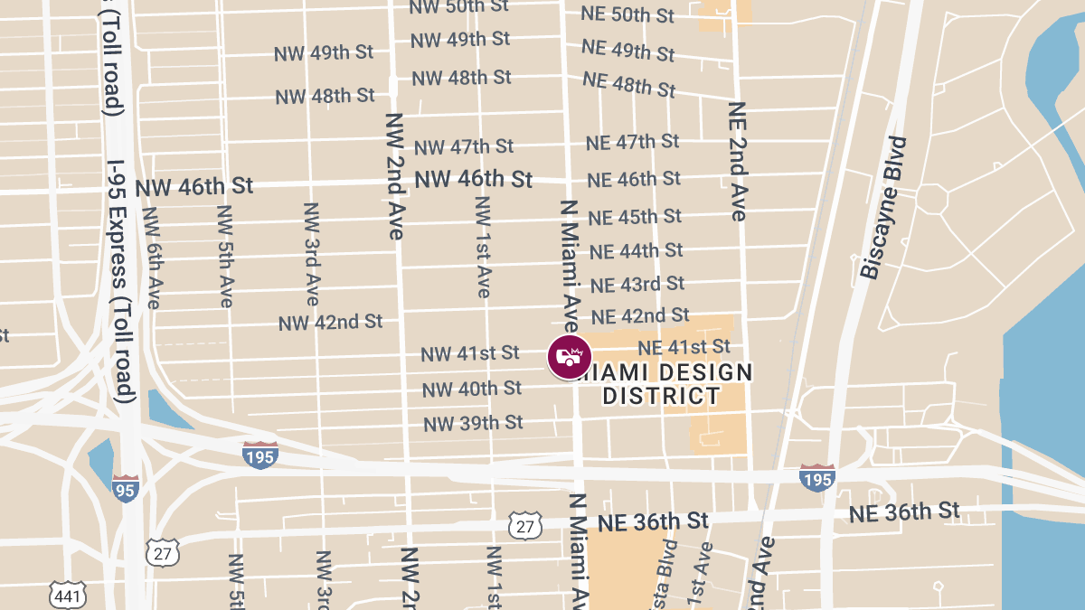 Multiple Injuries Reported in Crash on N Miami Ave