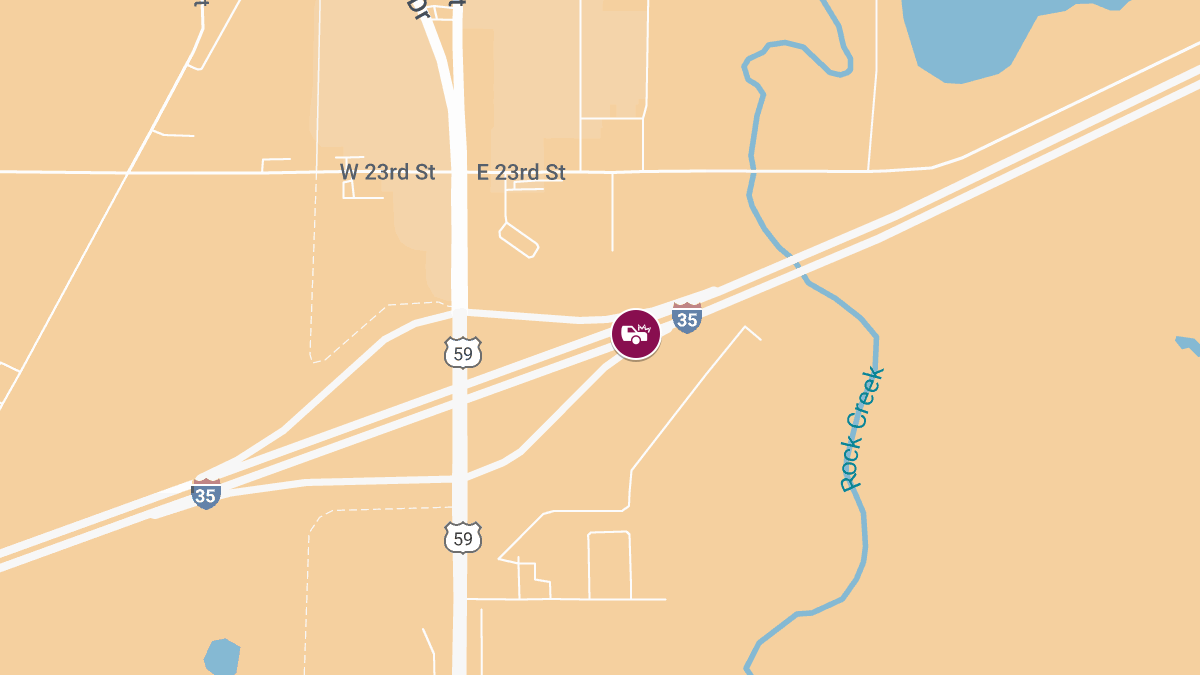 Rollover Accident With Injuries on I-35