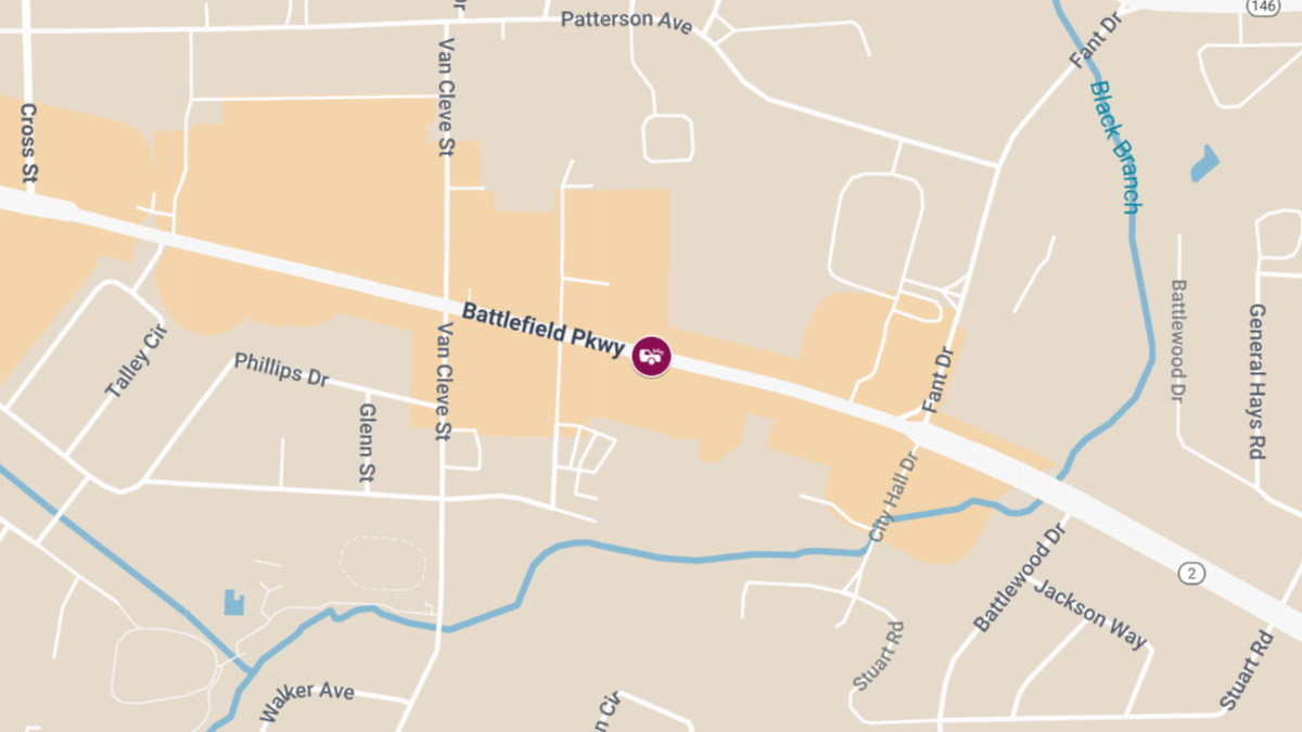 Seven-Vehicle Crash on Battlefield Pkwy Sends Four to Hospital