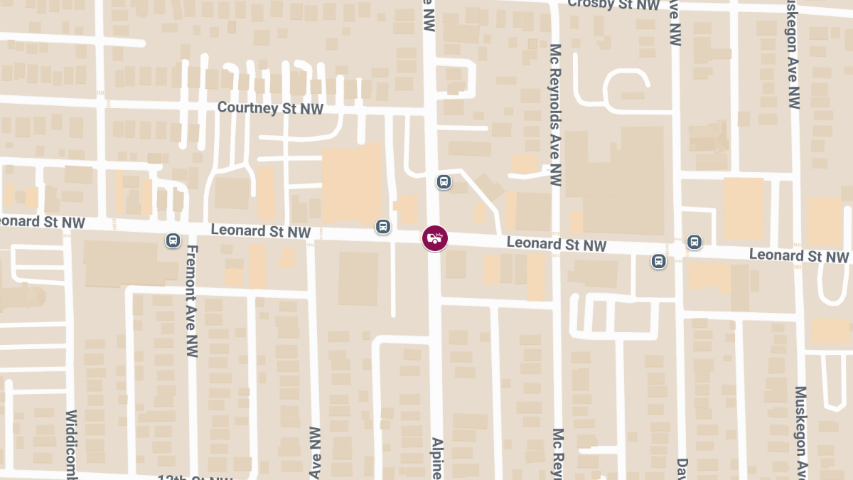 Traffic Accident with Injuries at Leonard St NW and Alpine Ave NW