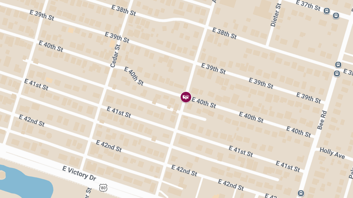 Traffic Collision With Injuries Reported at Ash St & E 40th St