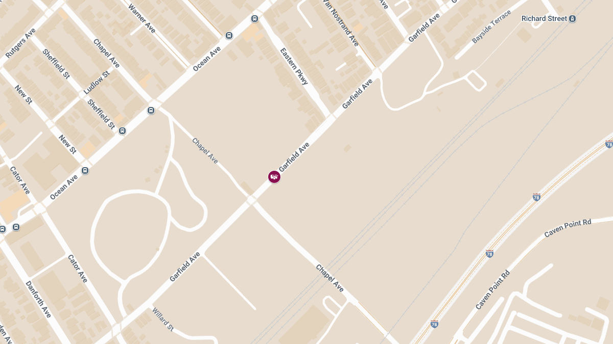 Two-Car Crash on Garfield Ave Involving Dodge and Subaru Causes Injuries