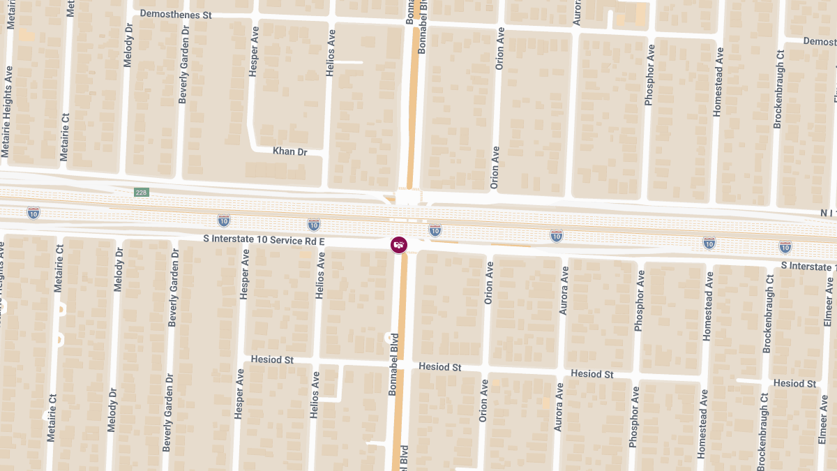 Two-Vehicle Crash with Injuries at N I-10 Service Rd E & Bonnabel Blvd