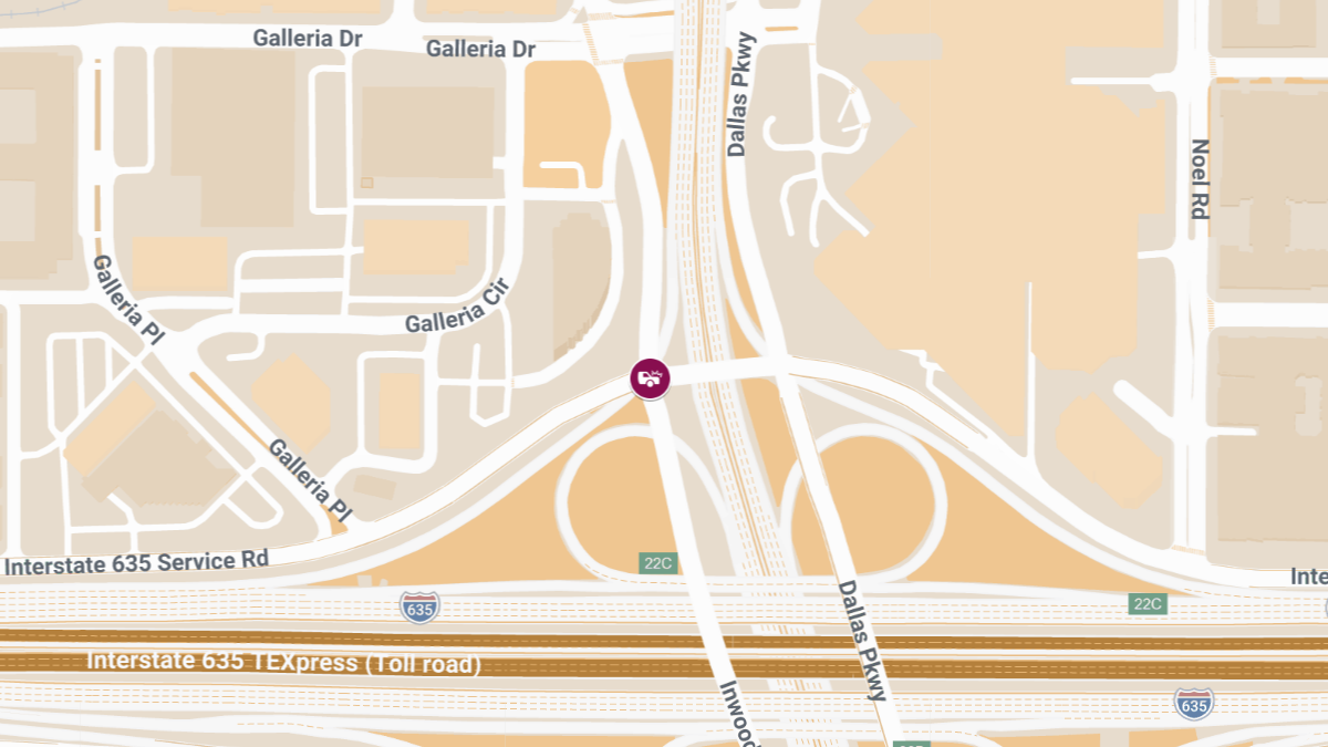 Vehicle Collision With Injuries Reported at Inwood Rd & Lbj Fwy W