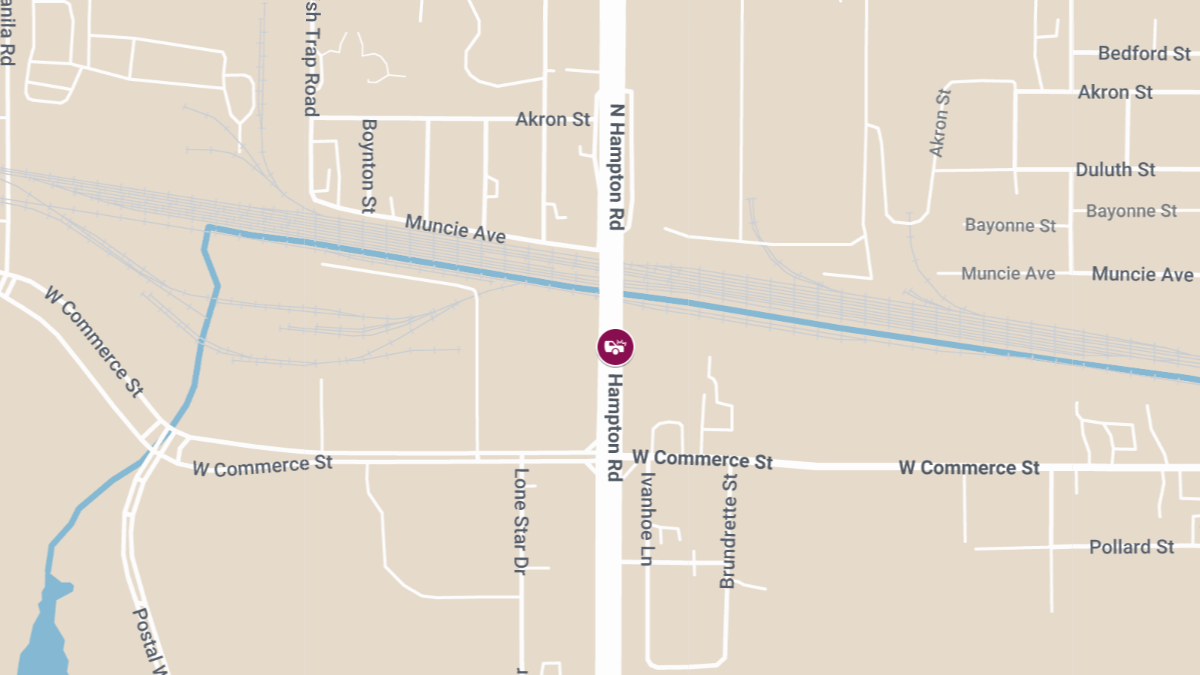 Vehicle Collision With Injuries Reported at N Hampton Rd & Muncie Ave