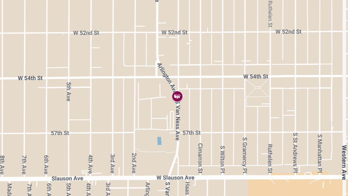 Vehicle Collision With Injuries at Arlington Ave & S Van Ness Pl