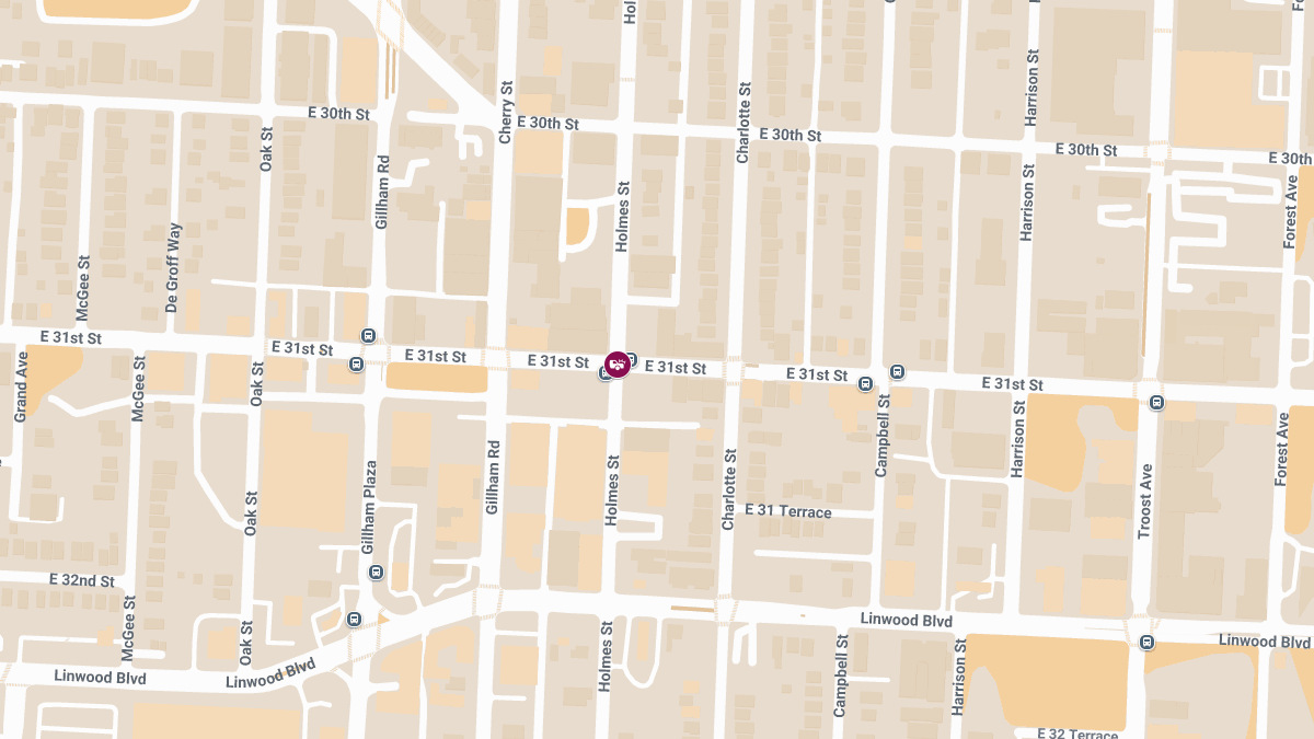 Vehicle Collision With Injuries at E 31st St & Holmes St