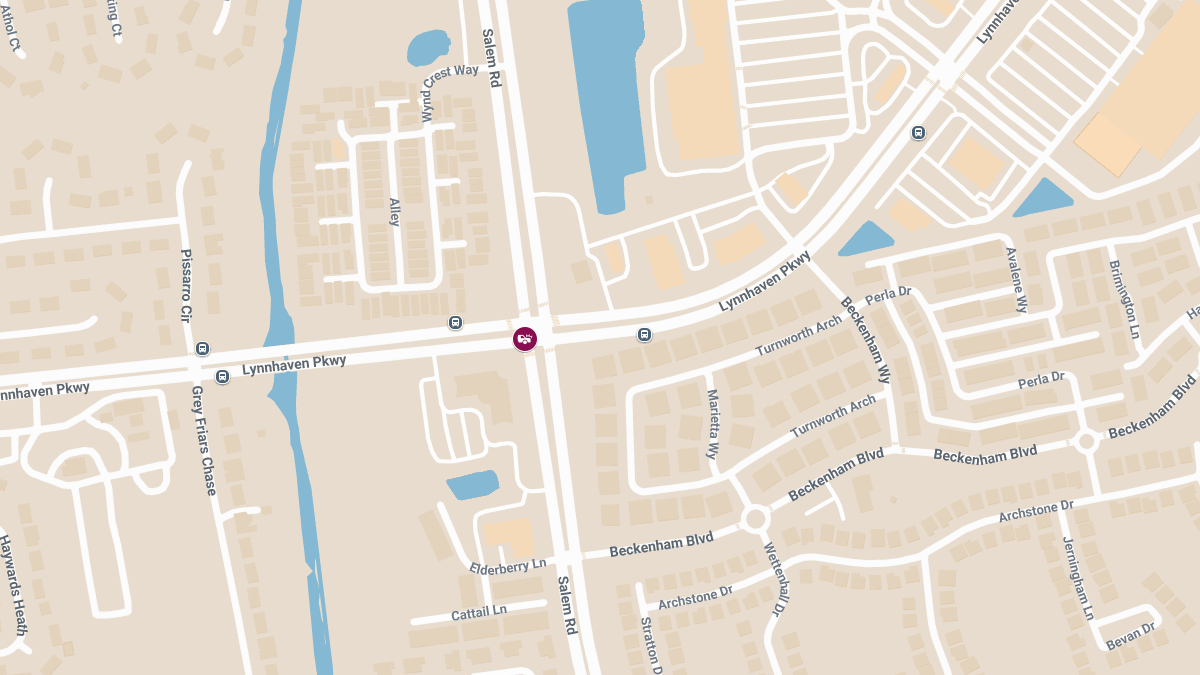 Vehicle Collision with Injuries at Lynnhaven Pkwy and Salem Rd