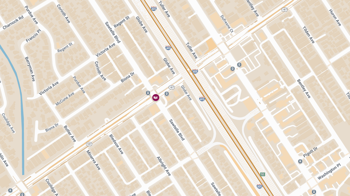 Vehicle Crash With Injuries at Sawtelle Blvd & Venice Blvd