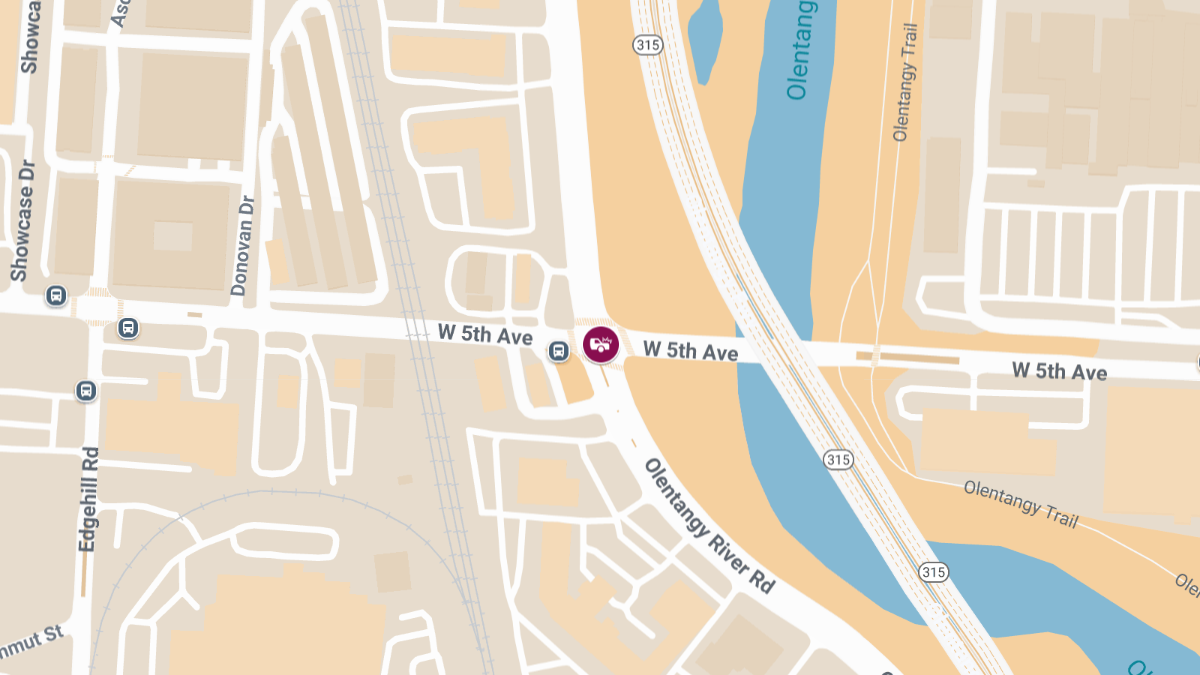 Vehicle Crash with Injuries at W 5th Ave & Olentangy River Rd
