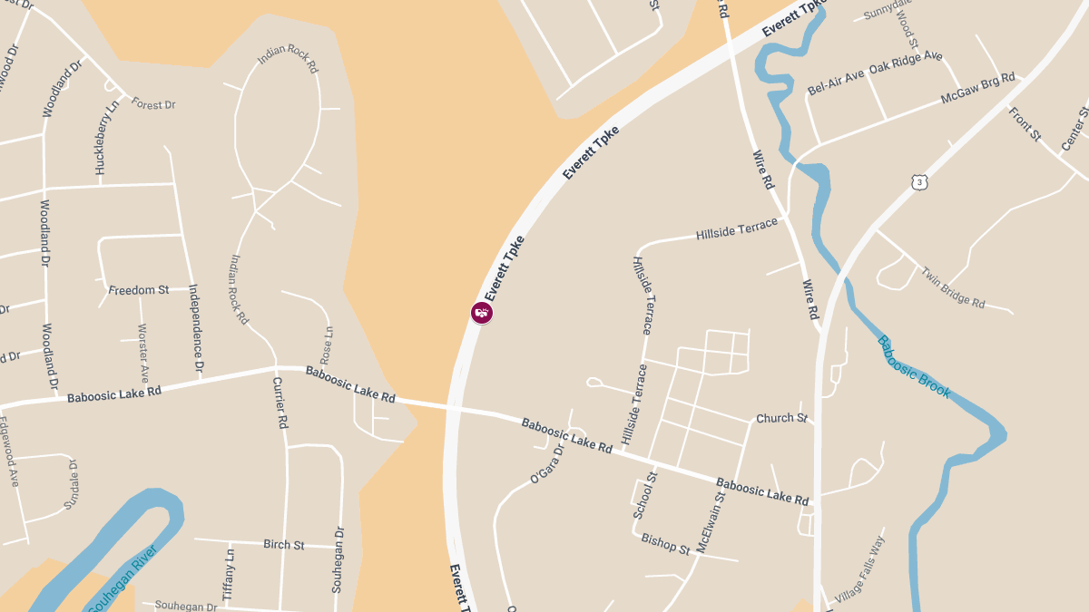 Vehicle Off Roadway With Injuries Reported on FE Everett Turnpike NB mm 13.4