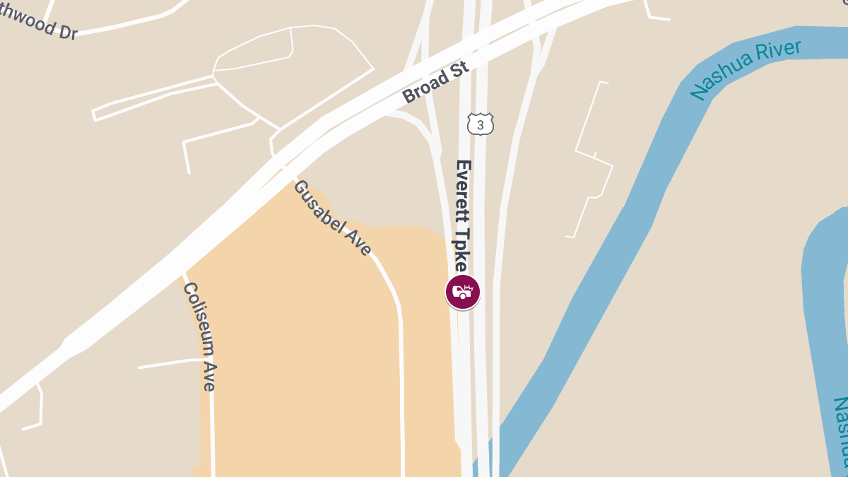 Car Accident on Everett Tpke SB Just South of Exit 3