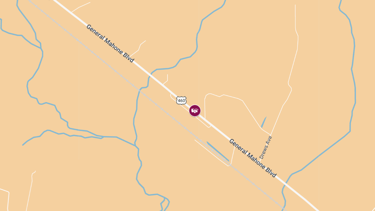 3 Hurt in Crash on US-460 Near Drews Ave