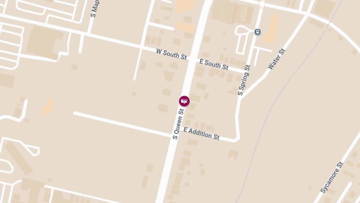 3-Vehicle Injury Collision on S Queen St