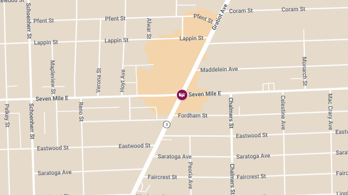 4 Injured in Crash at Gratiot Ave & E Seven Mile Rd