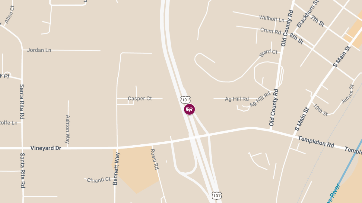 6 Injured in Hwy 101 Accident Near Vineyard Dr