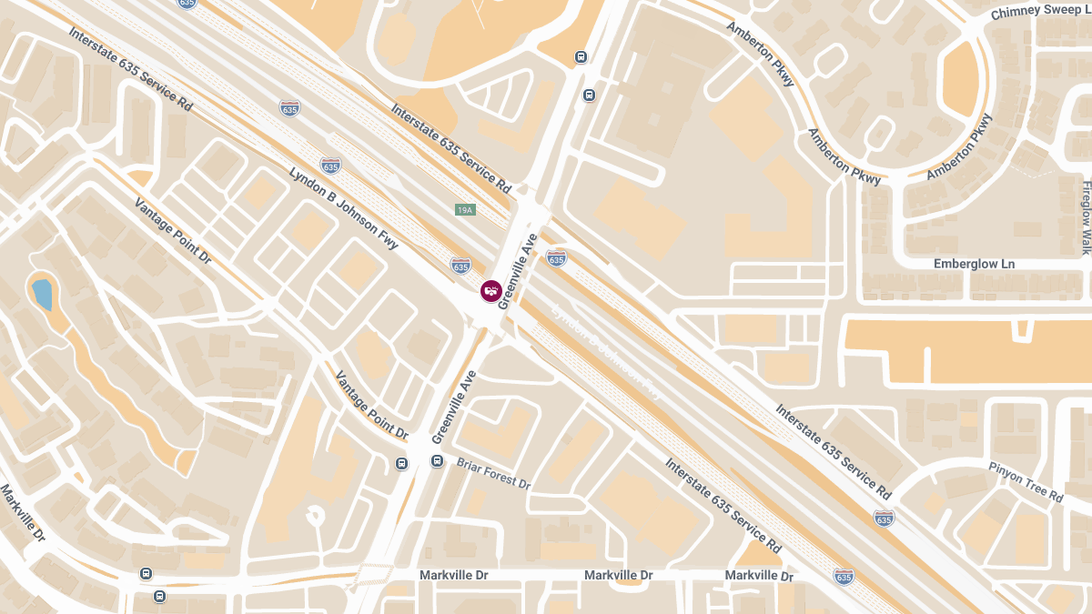 Accident Sends Victims to Hospital at Thi Fwy W & Greenville Ave