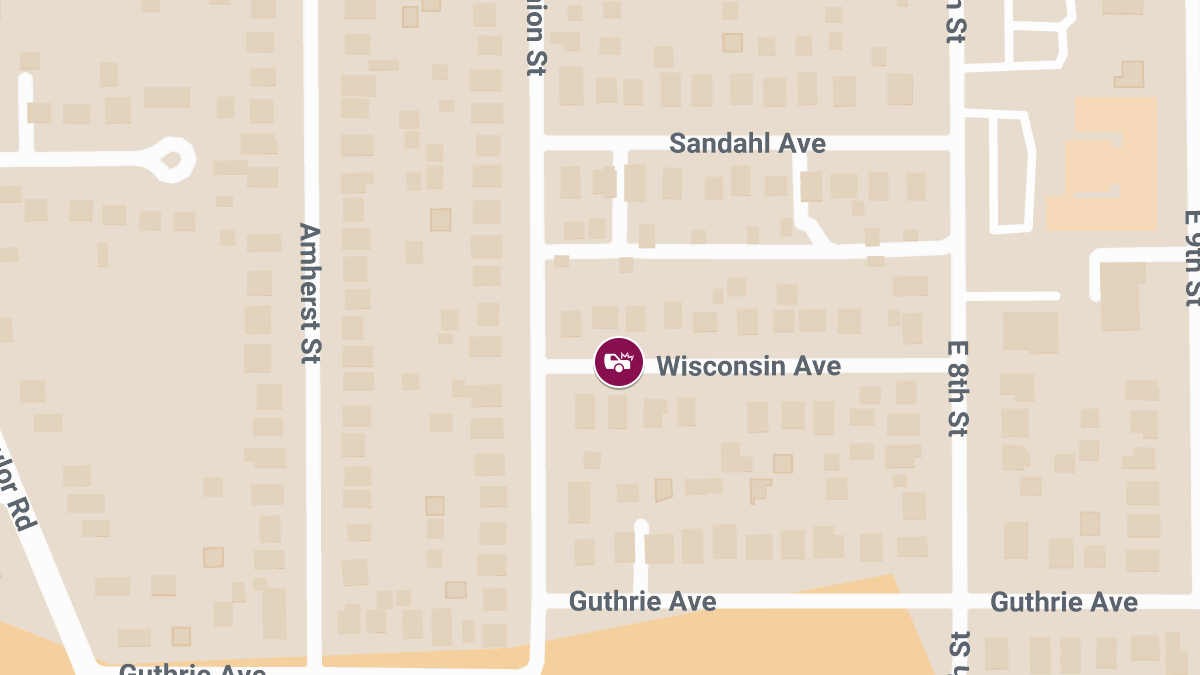 Accident With Injuries Reported at 21st St & Wisconsin Ave
