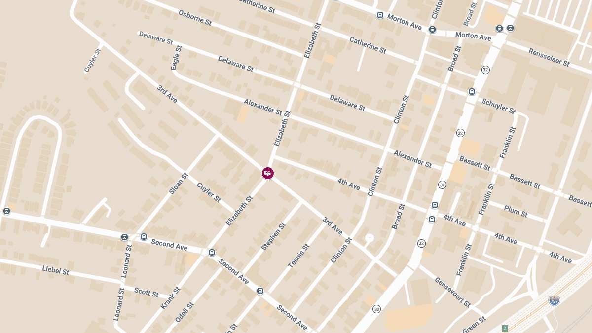 Accident With Injuries Reported at 3rd Ave & Elizabeth St