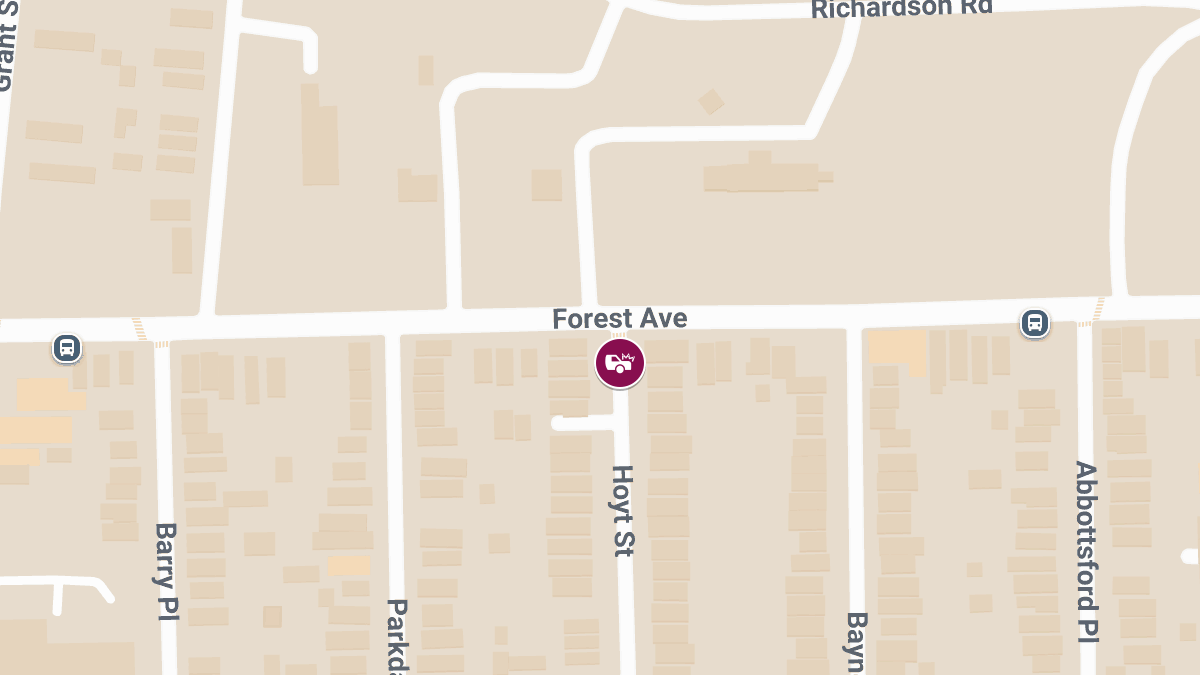 Accident With Injuries Reported at Forest Ave and Hoyt St
