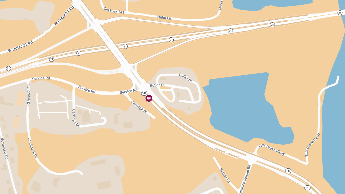 Accident With Injuries Reported on MO-141 Near Butler Court