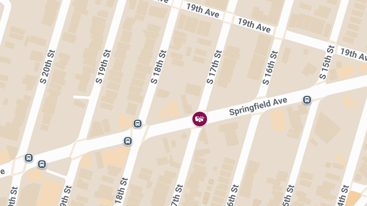 Accident With Injuries at S 17th St & Springfield Ave