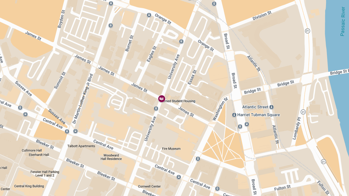 Accident With Injuries at University Ave & James St