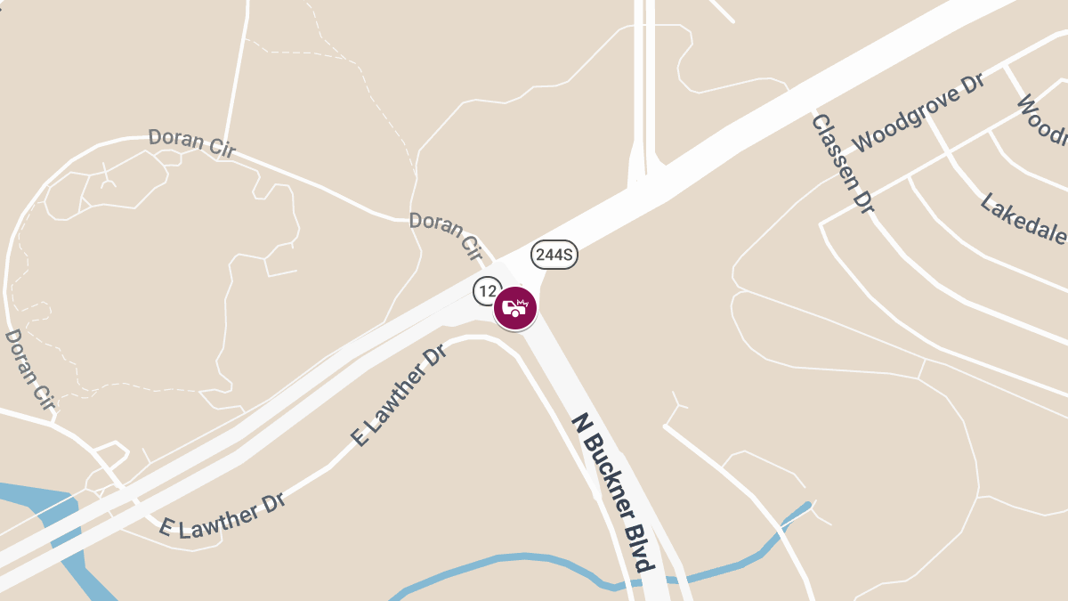 Accident with Injuries at NW Hwy & Buckner