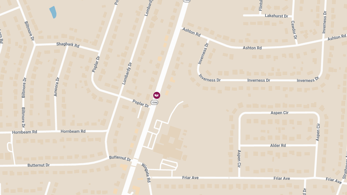 Accident with Injuries on Hope Mills Rd near Poplar Dr