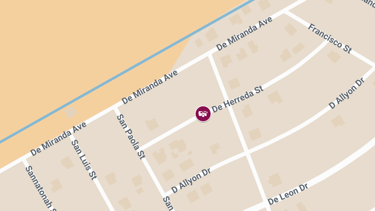 Auto Crash Results in Injuries on De Herreda Dr