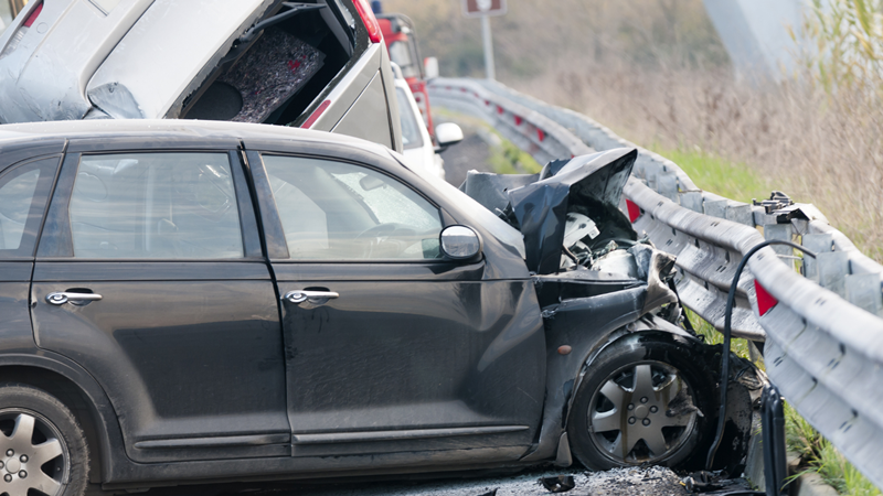 What Should I Do if I Witness a Crash but Can’t Stop Safely?