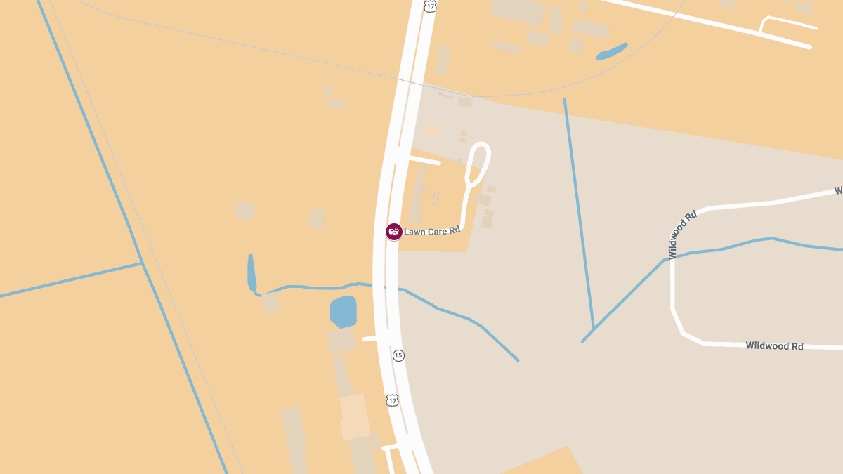 Collision With Injuries and Roadblock Reported on US-17 at Lawn Care Rd