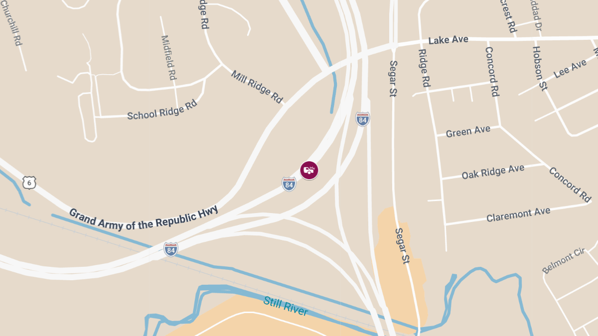 Collision With Injuries on I-84 EB at MM 24.4