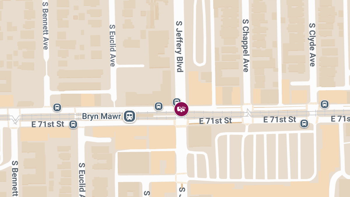 Collision at E 71st St & S Jeffery Blvd Results in Injuries