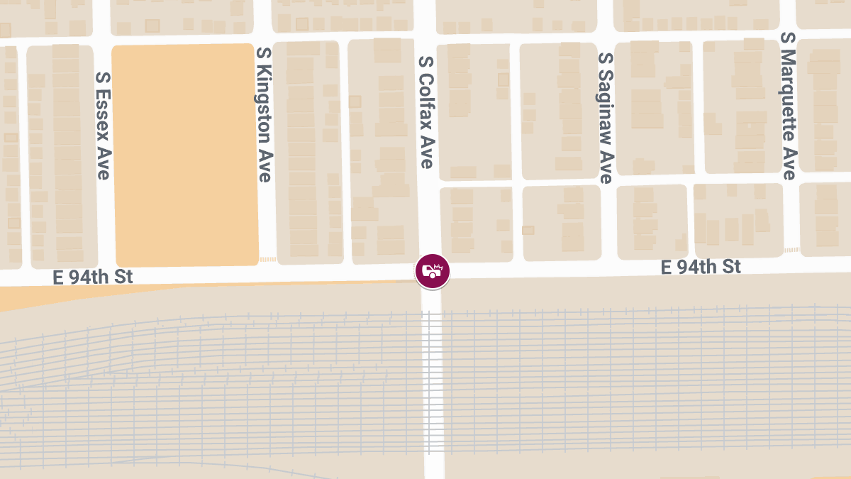 Collision at E 94th St & S Colfax Ave Causes Injuries