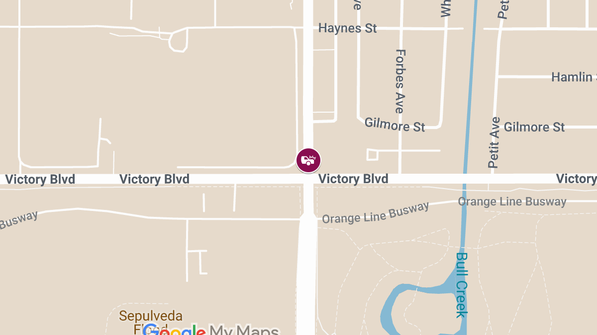 Collision with Injuries at Victory Blvd & Balboa Blvd
