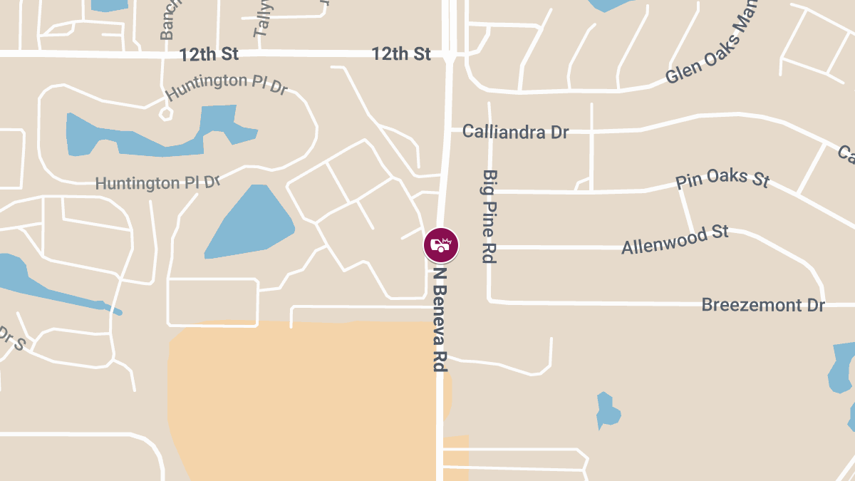 Crash With Injuries Reported at 935 N Beneva Rd