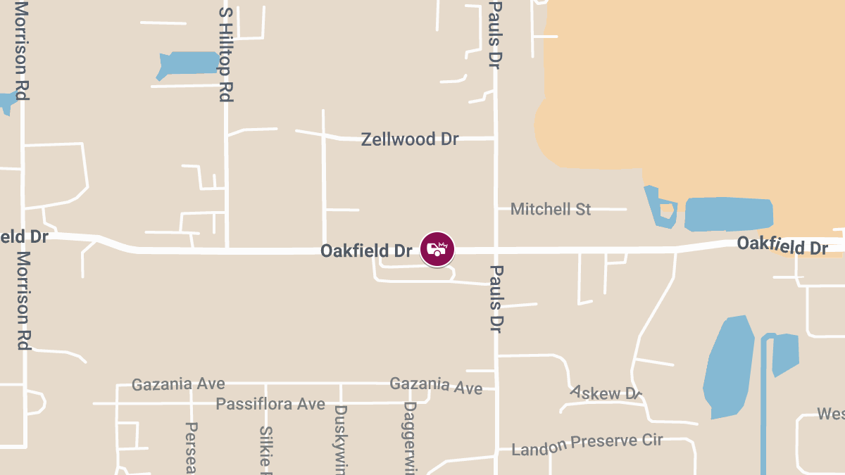 Crash With Injuries Reported at Oakfield Dr