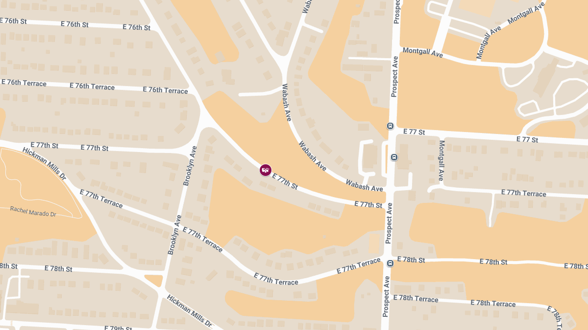 Crash With Injuries Reported on 9911 E 77th St