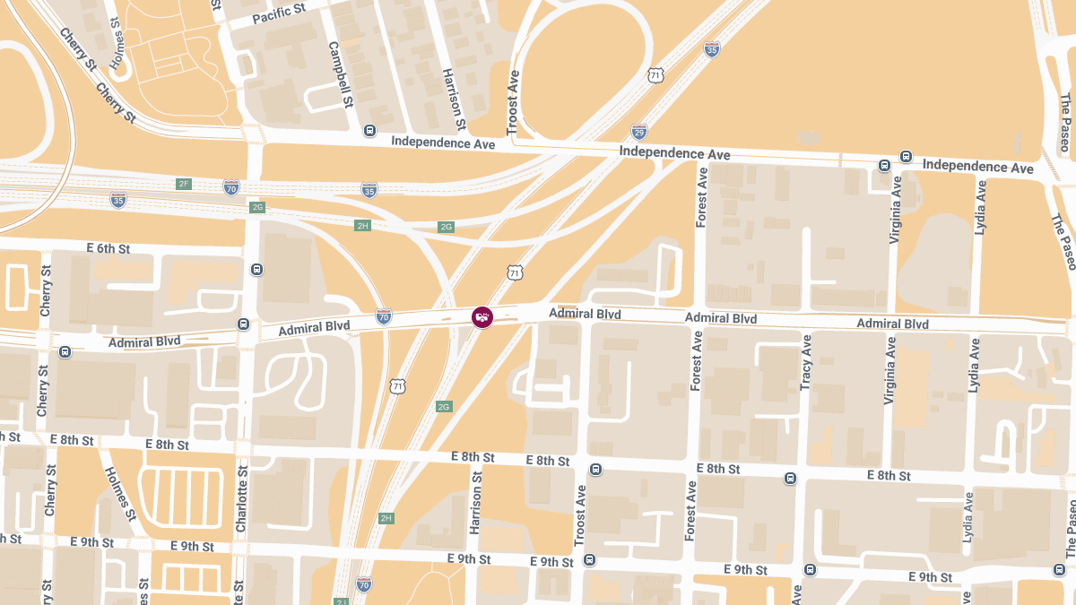 Crash With Injuries on I-70 W and Admiral Blvd