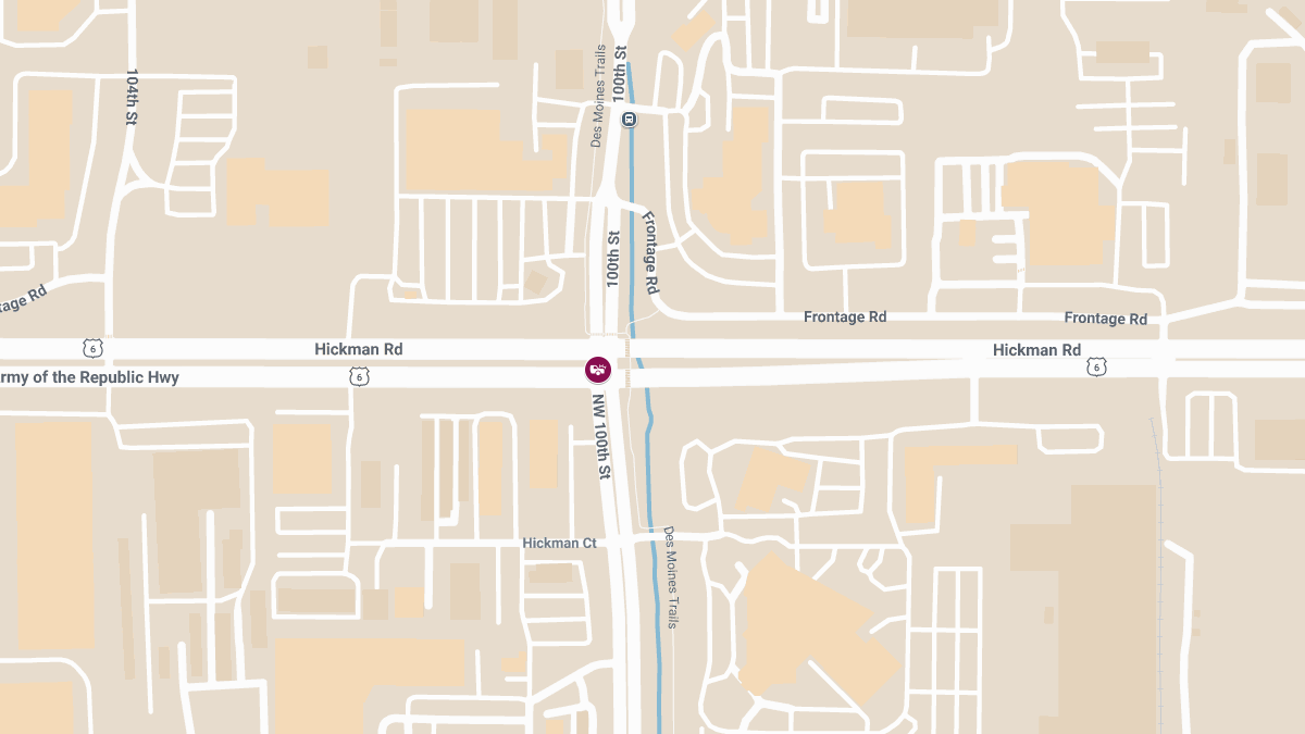 Crash with Injuries at 100th St & Hickman Rd