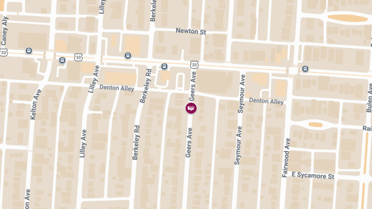 Crash with Injuries at Geers Ave and Denton Aly