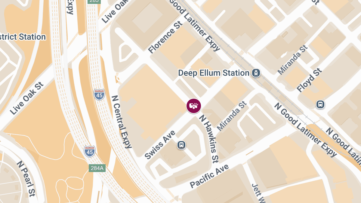 Emergency Crews Respond to Accident With Injuries at 200 N Hawkins St