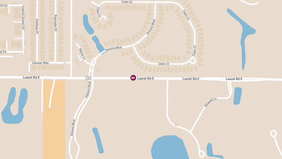 Evening Crash With Injuries on Laurel Rd E