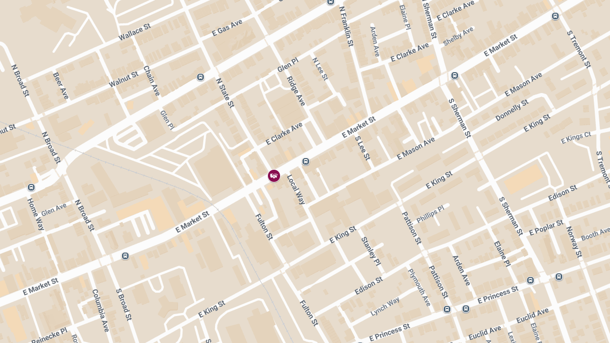 Four-Vehicle Crash at E Market St & State St Results in Injuries