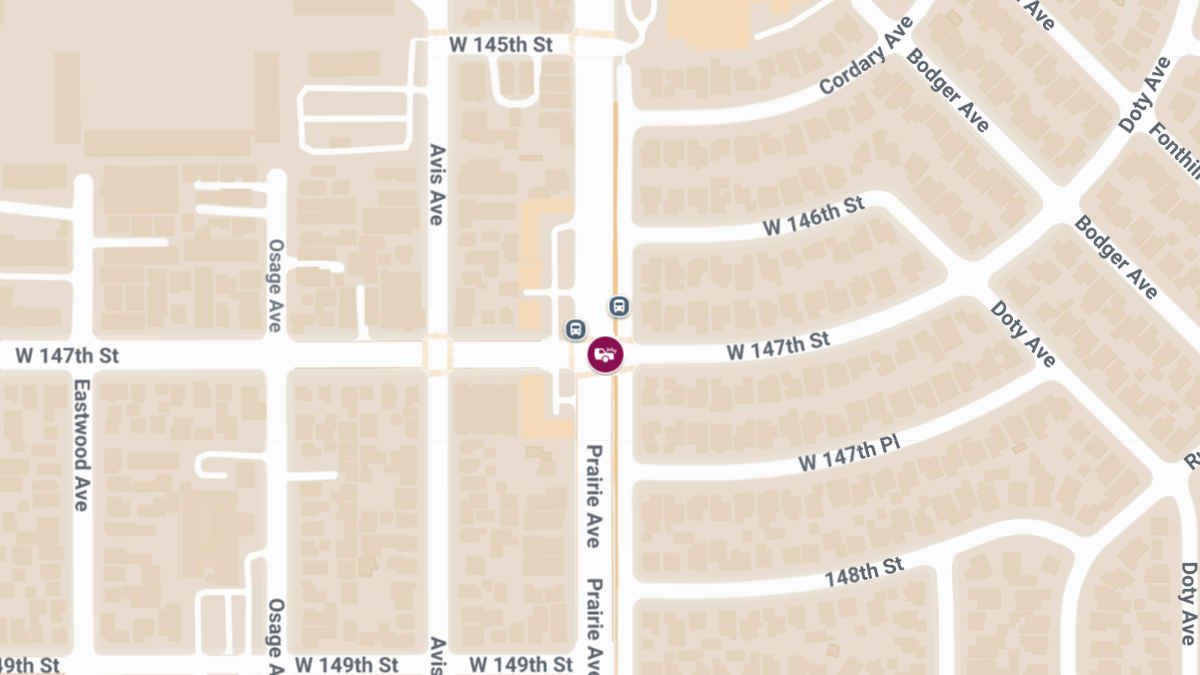 Injuries Reported in Crash at Prairie Ave & W 146th St