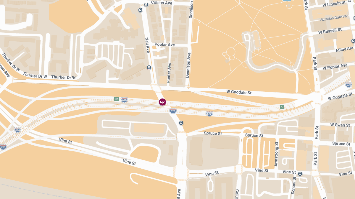 Injuries Reported in Crash on I-670 W at Neil Ave