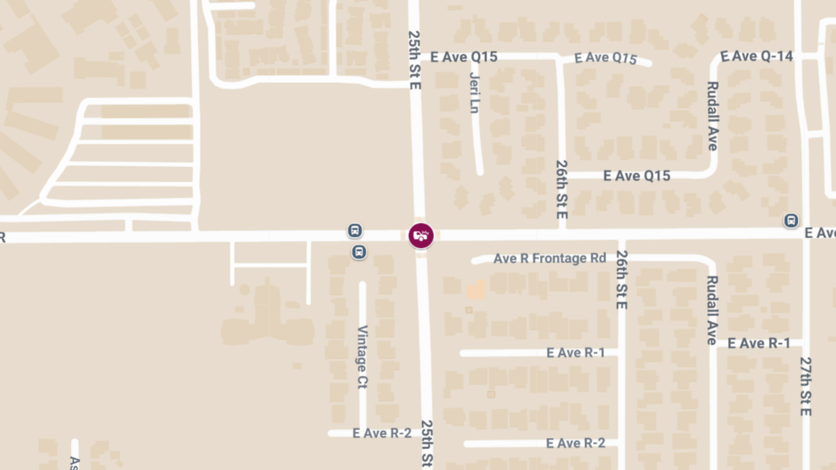 Injuries Reported in Vehicle Crash at 25th St E & E Avenue R