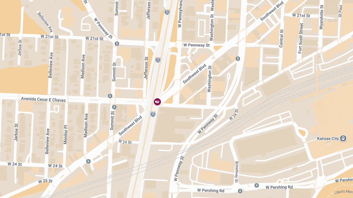 Injury Accident at I-35 S & Southwest Blvd